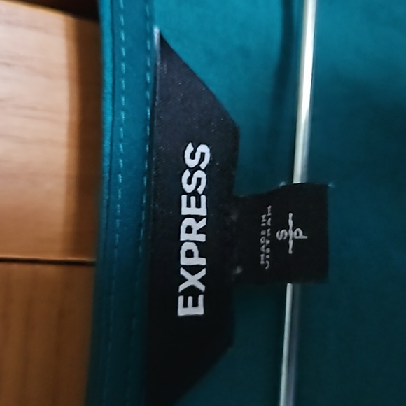 Express green dress - Picture 3 of 4